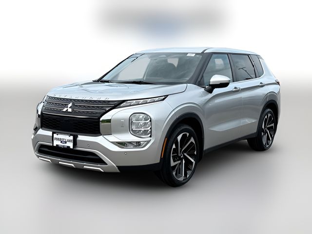 2023 Mitsubishi Outlander SE