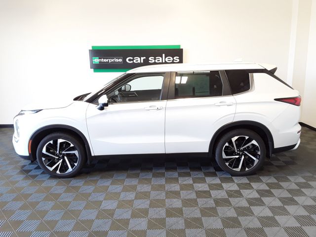 2023 Mitsubishi Outlander 