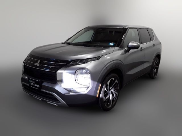 2023 Mitsubishi Outlander 