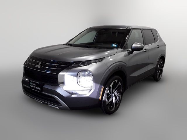 2023 Mitsubishi Outlander 