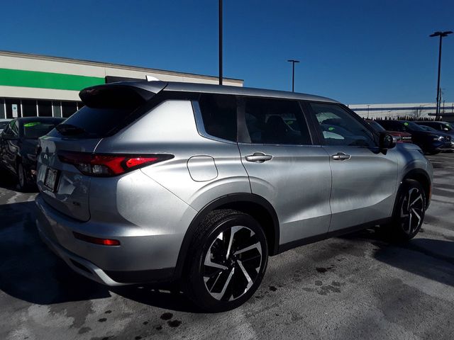 2023 Mitsubishi Outlander 