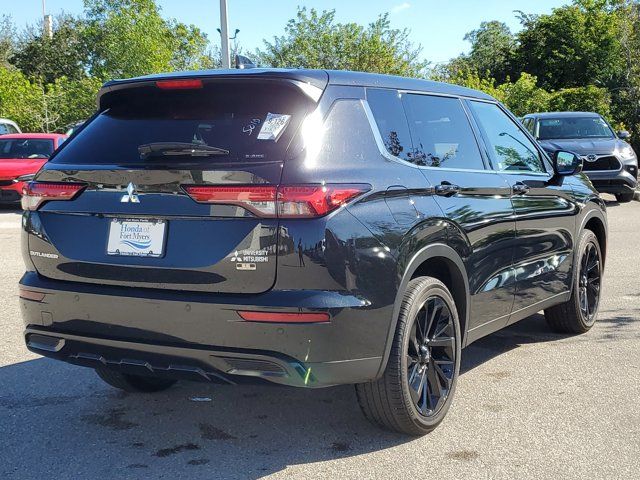 2023 Mitsubishi Outlander SE Black Edition