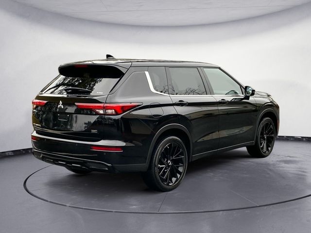 2023 Mitsubishi Outlander 