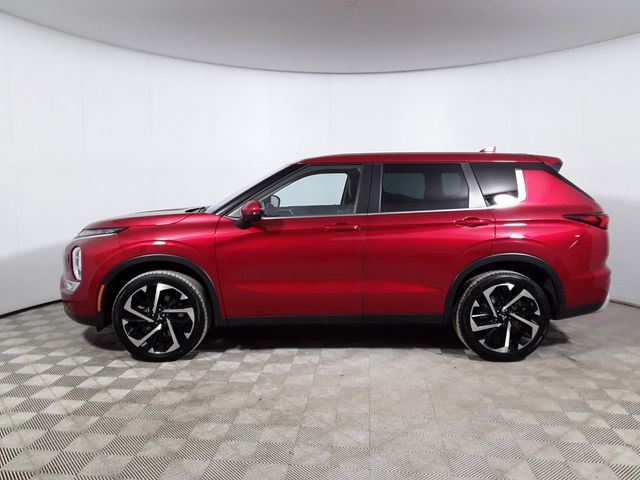 2023 Mitsubishi Outlander 