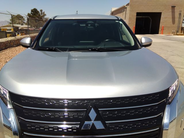 2023 Mitsubishi Outlander 