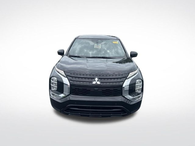 2023 Mitsubishi Outlander SE Black Edition