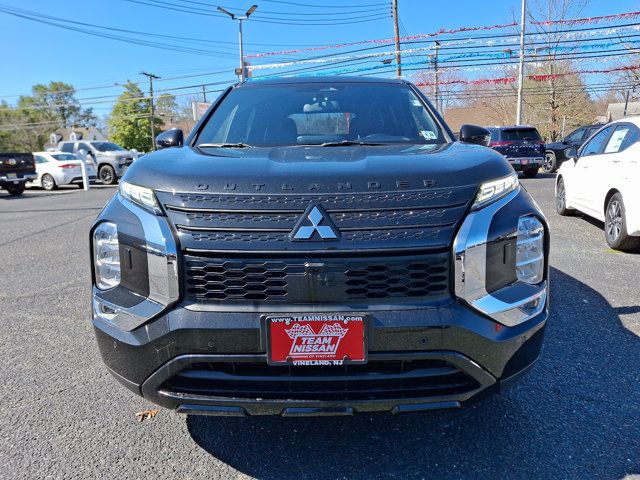 2023 Mitsubishi Outlander 