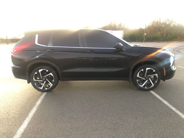 2023 Mitsubishi Outlander 