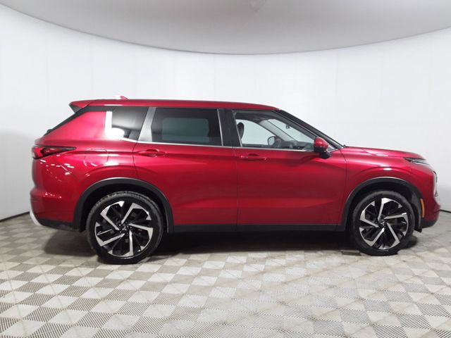 2023 Mitsubishi Outlander 