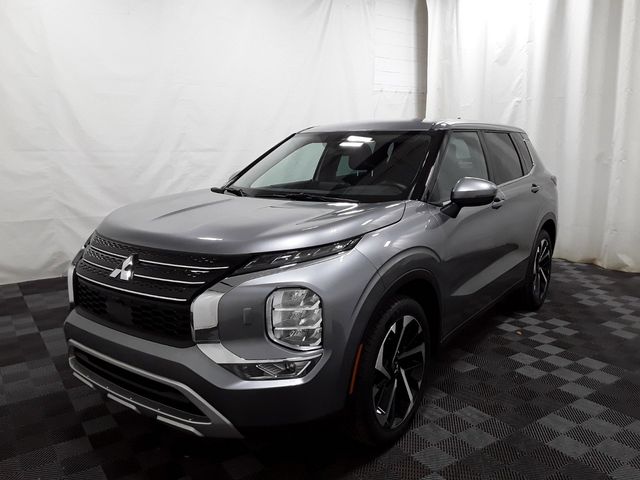 2023 Mitsubishi Outlander 