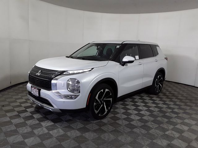 2023 Mitsubishi Outlander 