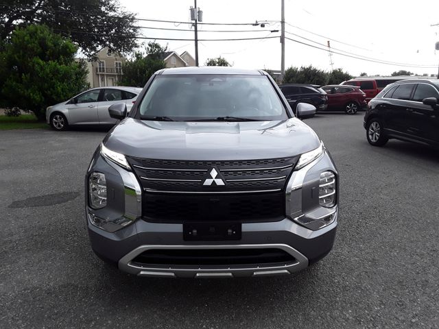 2023 Mitsubishi Outlander 