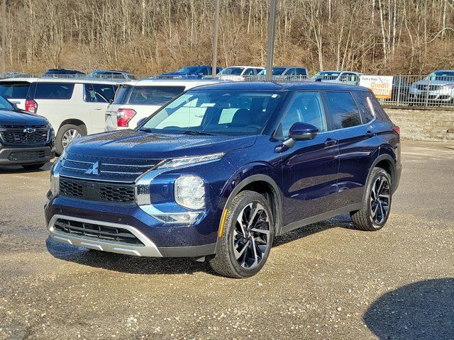 2023 Mitsubishi Outlander 