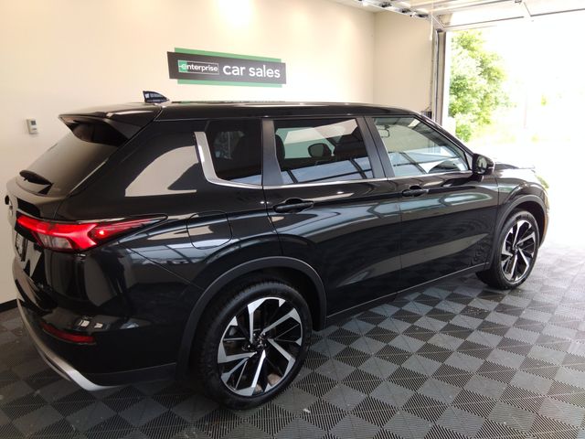 2023 Mitsubishi Outlander 