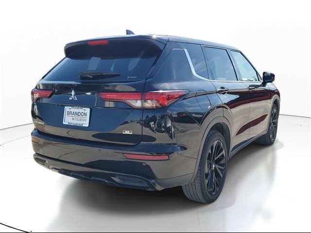 2023 Mitsubishi Outlander 