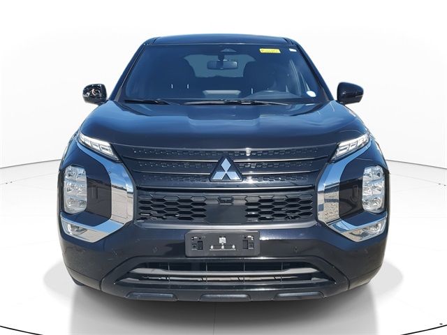 2023 Mitsubishi Outlander 