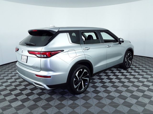 2023 Mitsubishi Outlander 