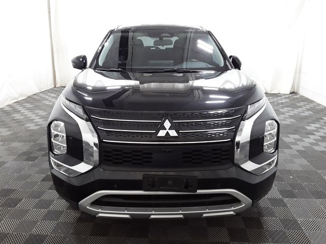 2023 Mitsubishi Outlander 