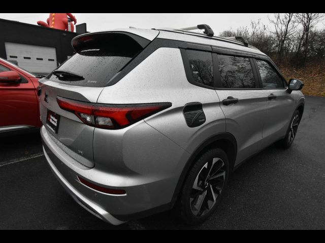 2023 Mitsubishi Outlander 