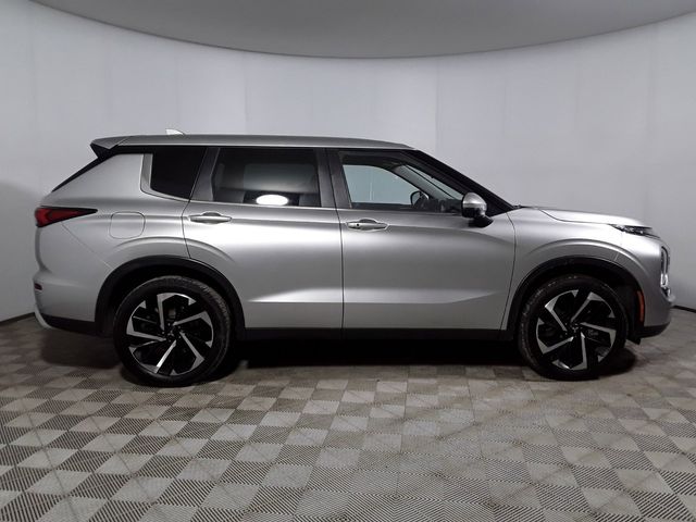 2023 Mitsubishi Outlander 