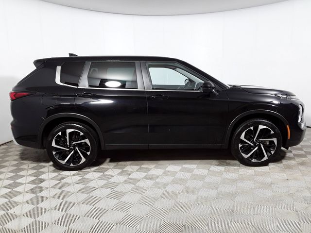 2023 Mitsubishi Outlander 