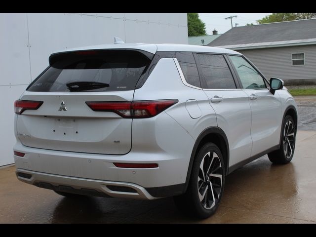 2023 Mitsubishi Outlander 