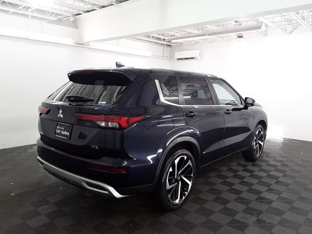 2023 Mitsubishi Outlander 