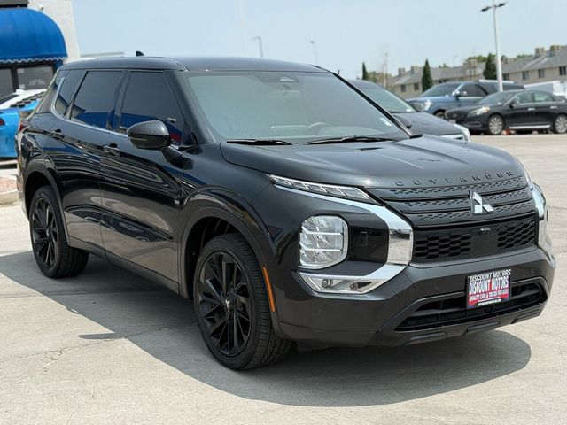 2023 Mitsubishi Outlander 