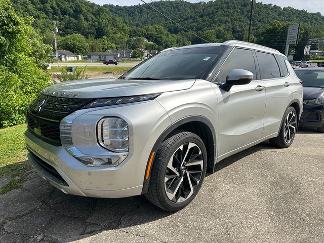 2023 Mitsubishi Outlander SEL