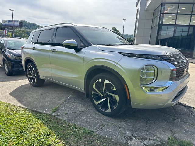 2023 Mitsubishi Outlander SEL