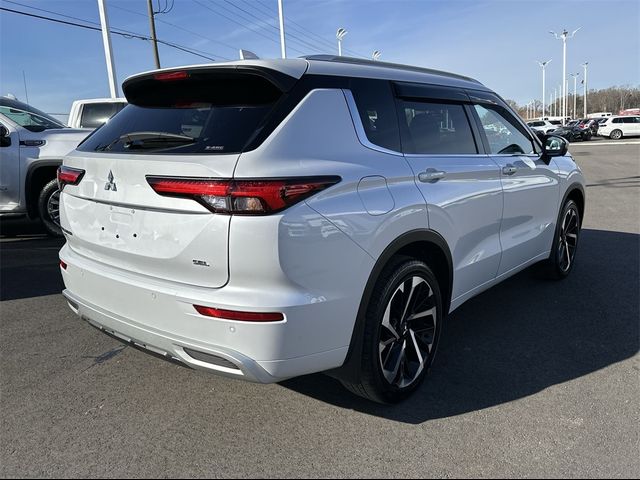 2023 Mitsubishi Outlander SEL