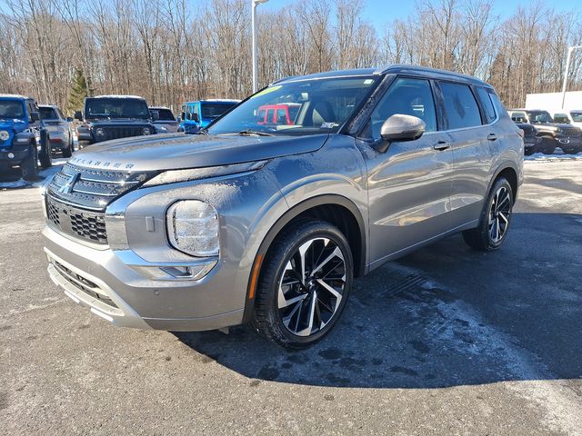 2023 Mitsubishi Outlander SEL