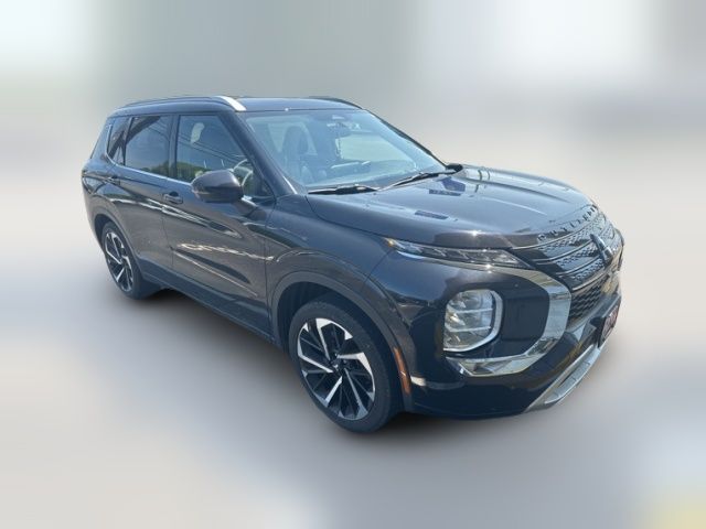 2023 Mitsubishi Outlander 