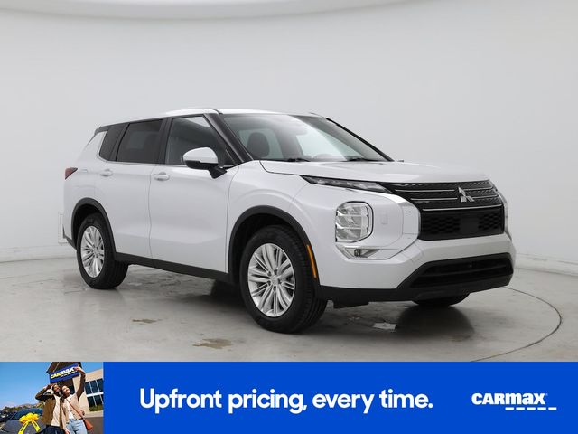 2023 Mitsubishi Outlander ES