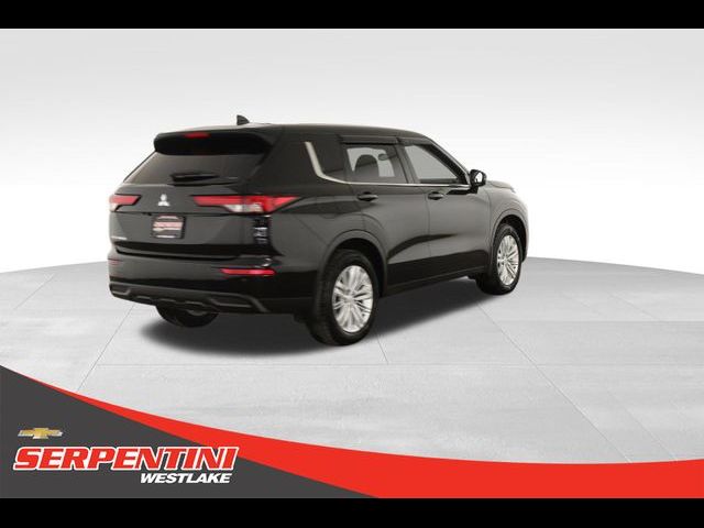 2023 Mitsubishi Outlander ES