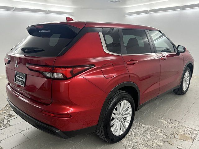 2023 Mitsubishi Outlander ES