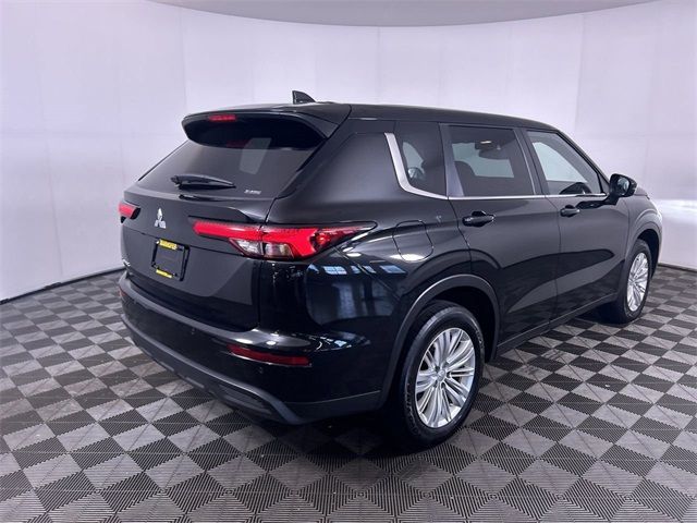 2023 Mitsubishi Outlander ES