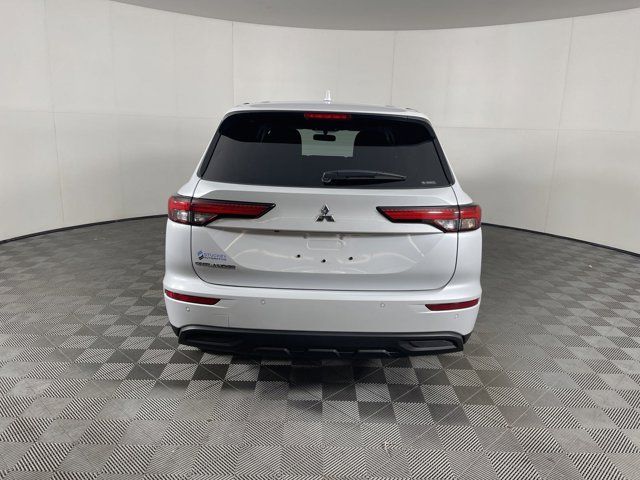 2023 Mitsubishi Outlander ES