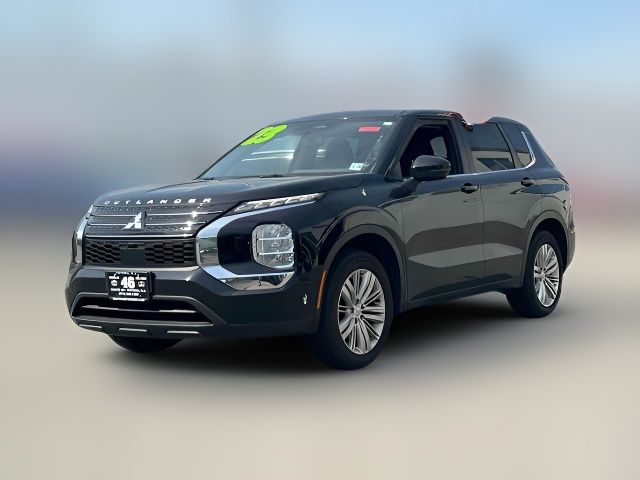 2023 Mitsubishi Outlander ES