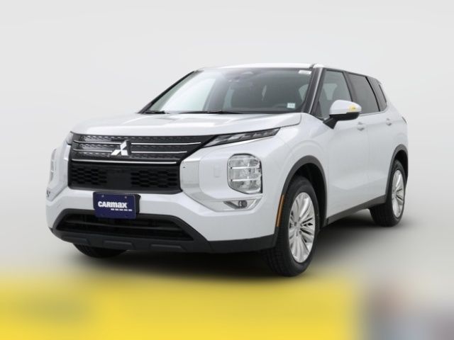 2023 Mitsubishi Outlander ES