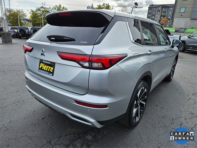 2023 Mitsubishi Outlander SE