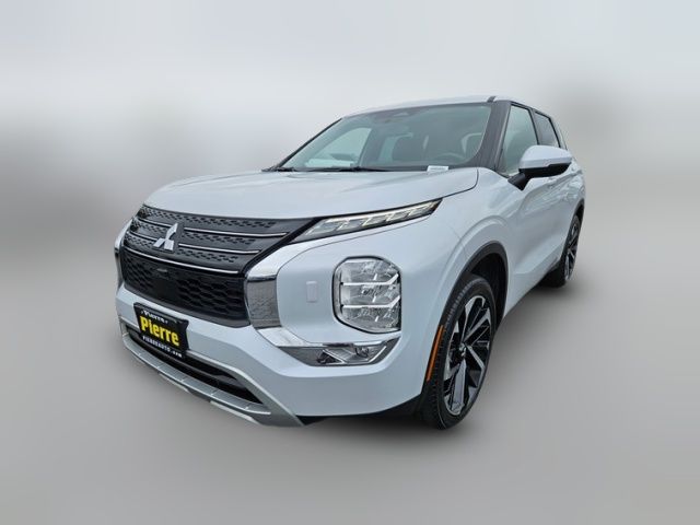 2023 Mitsubishi Outlander SE Special Edition
