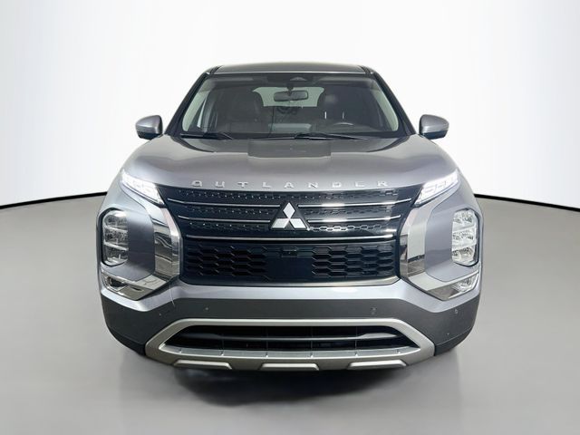 2023 Mitsubishi Outlander SE Black Edition