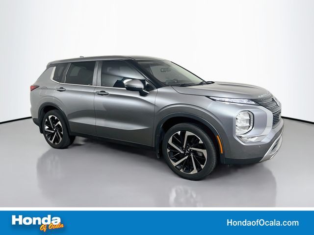 2023 Mitsubishi Outlander SE Black Edition