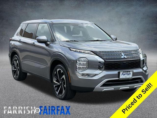 2023 Mitsubishi Outlander SE