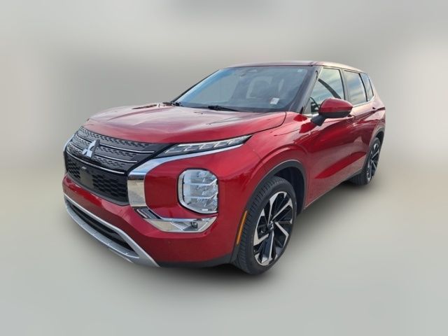 2023 Mitsubishi Outlander SE