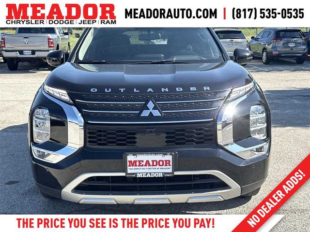 2023 Mitsubishi Outlander SE