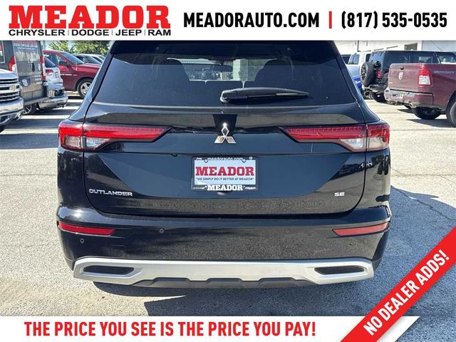 2023 Mitsubishi Outlander SE