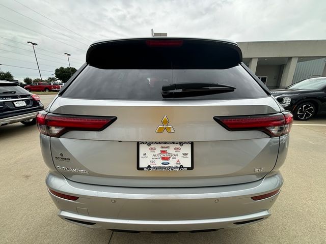 2023 Mitsubishi Outlander SE Special Edition