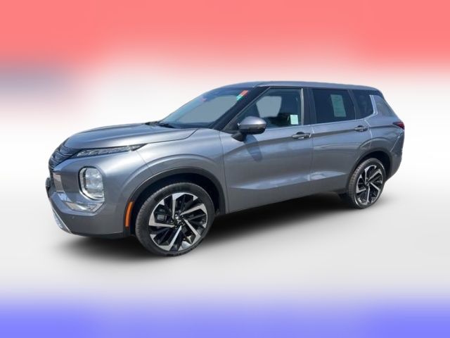 2023 Mitsubishi Outlander SE